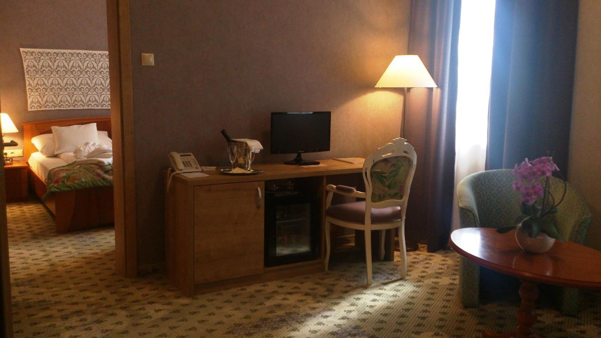 Batthyany Kuria Hotel Zalacsány Cameră foto