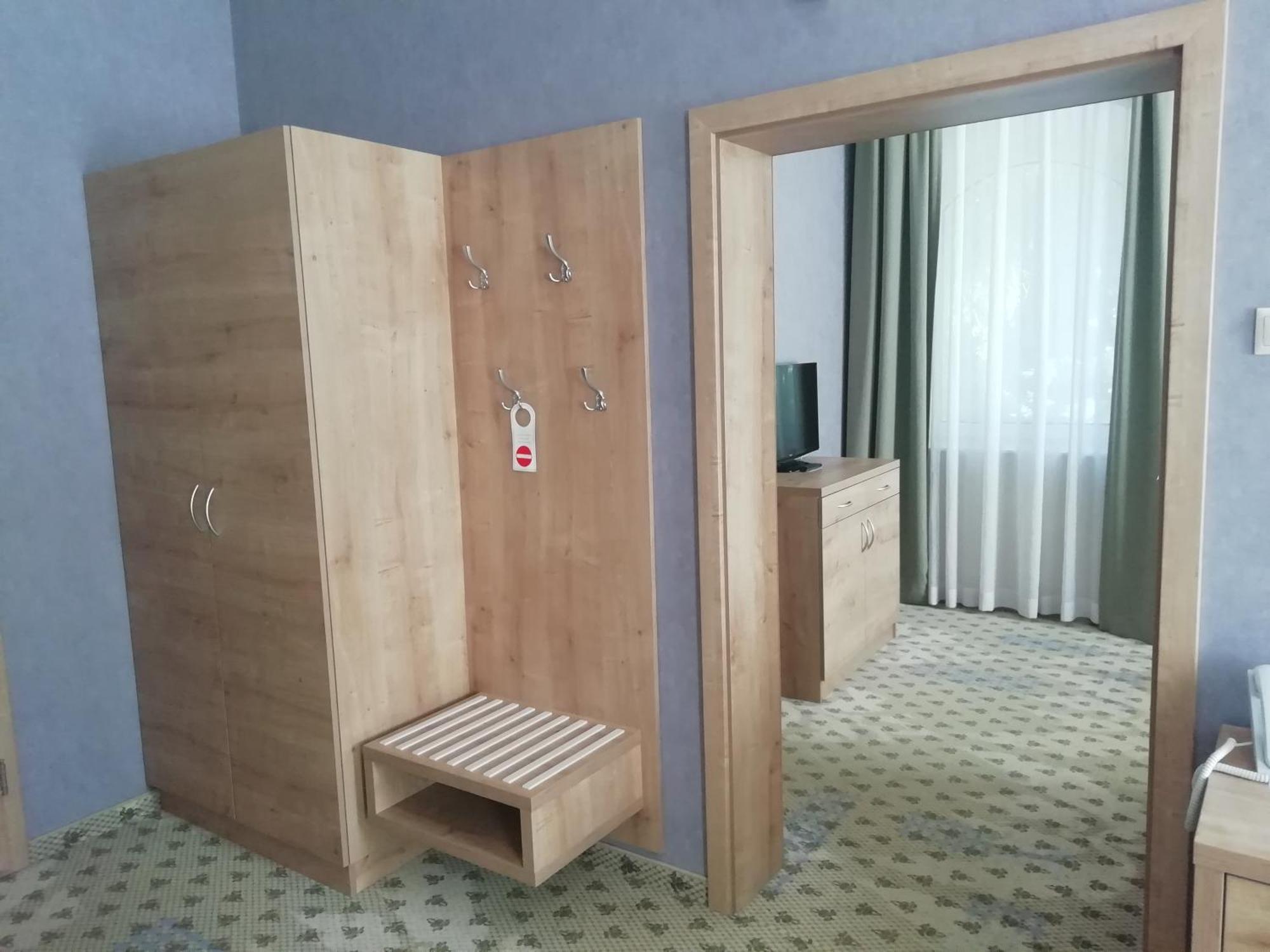 Batthyany Kuria Hotel Zalacsány Exterior foto
